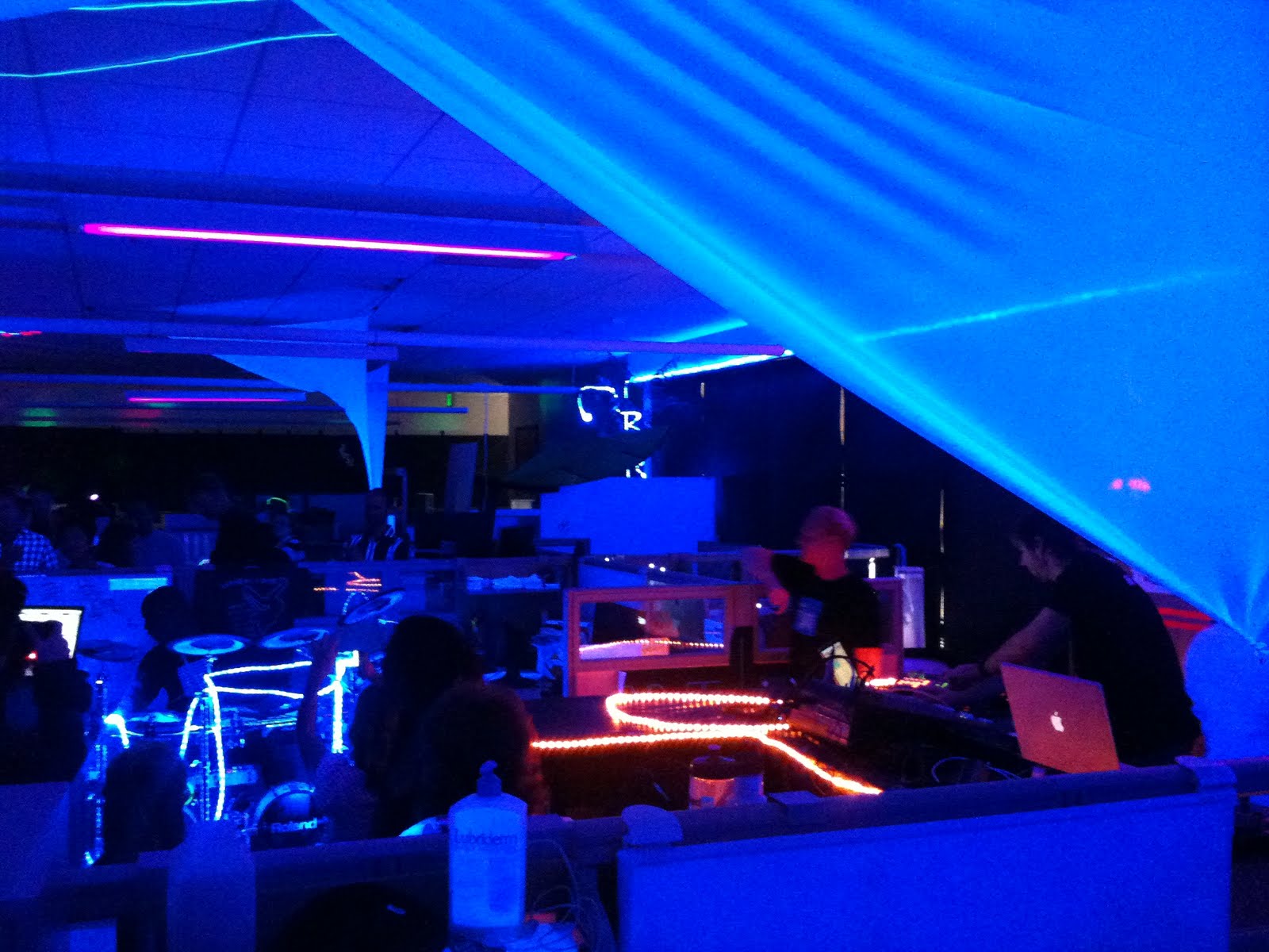 Tron party